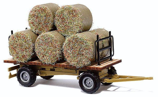 Busch HO Hay Trailer - Assembled -- With Round Baled Load