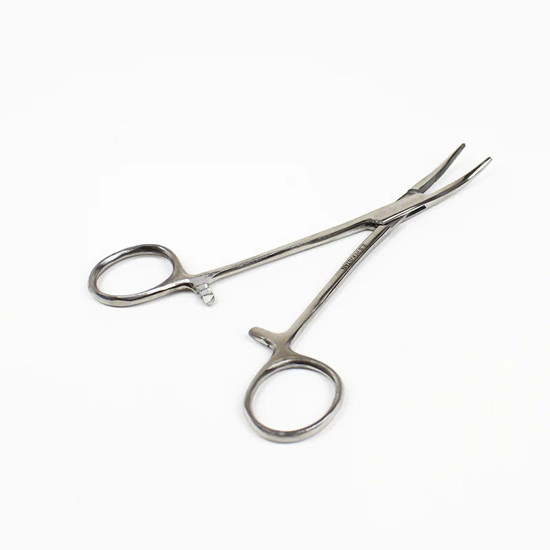Load image into Gallery viewer, Excel 5&quot; Curved Nose Hemostat
