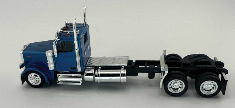 Load image into Gallery viewer, HO Logistics Replicas Peterbilt 589 2-Axle Day-Cab Semi Tractor
