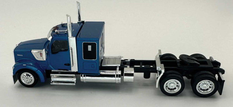Load image into Gallery viewer, HO Logistics Replicas Kenworth 990 Flat-Top Sleeper-Cab Semi Tractor
