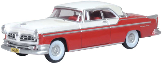 Oxford Diecast HO 1955 Chrysler New Yorker Deluxe St. Regis - Tango Red, Platinum