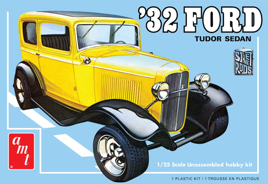 AMT 1/25 1932 Ford Sedan Street Rods Series