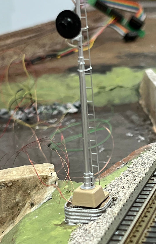 S.V.R. HO Railway Signal Coping