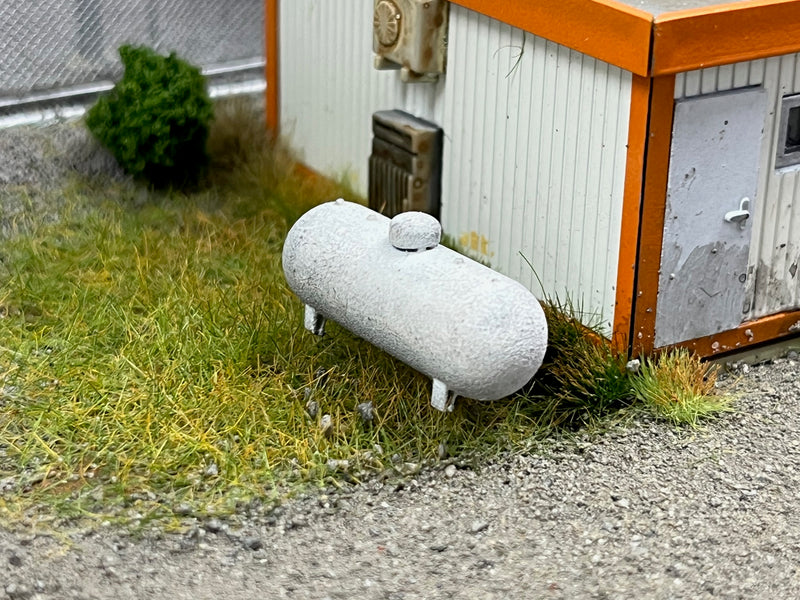 Load image into Gallery viewer, S.V.R. HO Propane Tank - 8'
